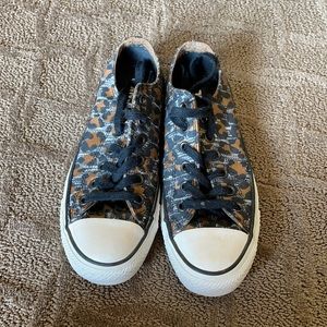 Leopard print converse